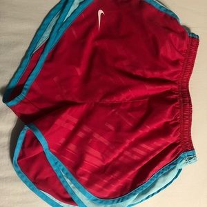 Nike women’s shorts xs